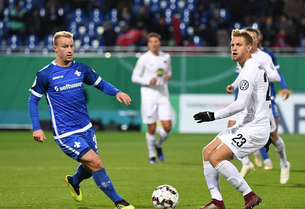 战变得捉襟 战变得捉襟