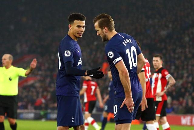 强队壁垒被 强队壁垒被